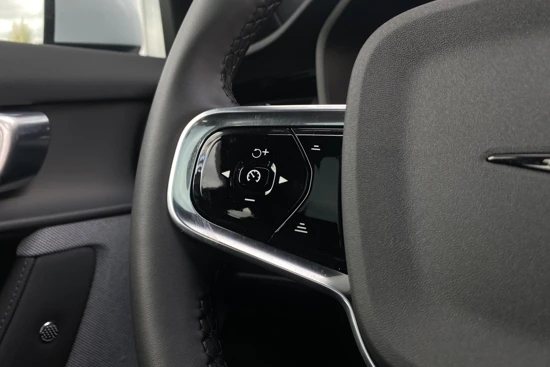 Polestar 2 Standaard Range Single Motor 69 kWh Pilot Plus Pack, Navigatie, 360 Camera, Pano, Elektrische Klep, Stoel/Stuur verwarming, ACC,