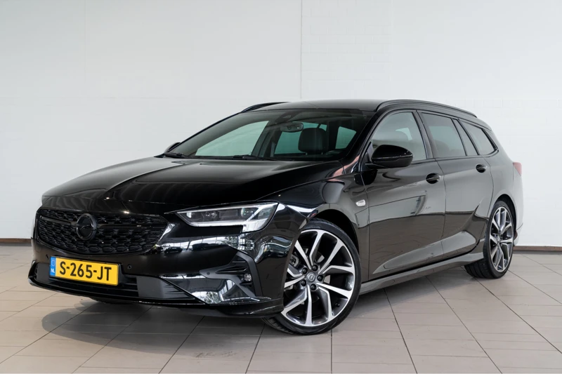 Opel Insignia Sports Tourer 2.0 Turbo Ultimate | LED | LEDER | WINTER PAKKET | EL. KLEP | 20 INCH GSI VELGEN | MATRIX | FULL BLACK | OPC LINE