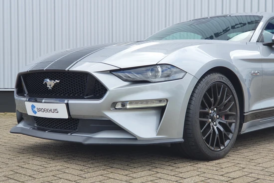 Ford Mustang Fastback GT V8 | 19 inch | Lederen bekleding | Adaptieve Cruise | Achteruitrijcamera | Verlengde garantie! |