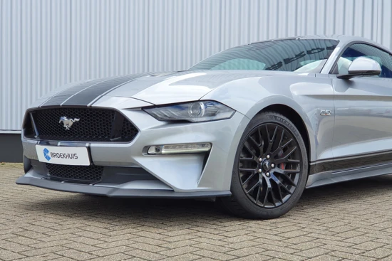 Ford Mustang Fastback GT V8 | 19 inch | Lederen bekleding | Adaptieve Cruise | Achteruitrijcamera | Verlengde garantie! |