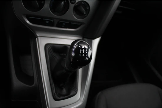 Ford Focus Wagon 1.0 100PK Edition | Navigatie | CruiseControl | Telefoonvoorbereiding | Parkeersensoren | Airco |