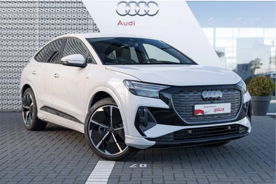 Audi Q4 Sportback e-tron 40 204PK S edition | 21" Velgen | SONOS | Head-Up Display | Adaptive Cruise Control | Optiekpakket Zwart | Privacy Glass | Matri