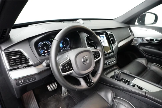 Volvo XC90 T8 455PK Long Range AWD R-Design | Full Option! | B&W Audio | Luchtvering | Trekhaak | Dubbel Glas | 360º view
