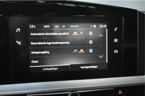 Opel Mokka 1.2 Turbo Elegance | Navigatie by App | Achteruitrijcamera | Climate Control | Full-LED | Cruise Control | Parkeersensoren | App