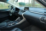 Lexus NX 300h AWD BUSINESS LINE PRO | NL-AUTO! | LEDER | NAVI | CAMERA | CLIMA | STOELVERWARMING | CRUISE | PARK SENS V+A | LED | 18' LM.