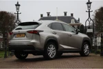 Lexus NX 300h AWD BUSINESS LINE PRO | NL-AUTO! | LEDER | NAVI | CAMERA | CLIMA | STOELVERWARMING | CRUISE | PARK SENS V+A | LED | 18' LM.