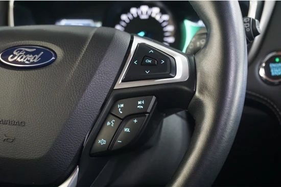 Ford Mondeo Wagon 2.0 IVCT HEV Vignale | Stoelventilatie en -massage | Schuifdak | Adaptive Cruise | BLIS | Camera