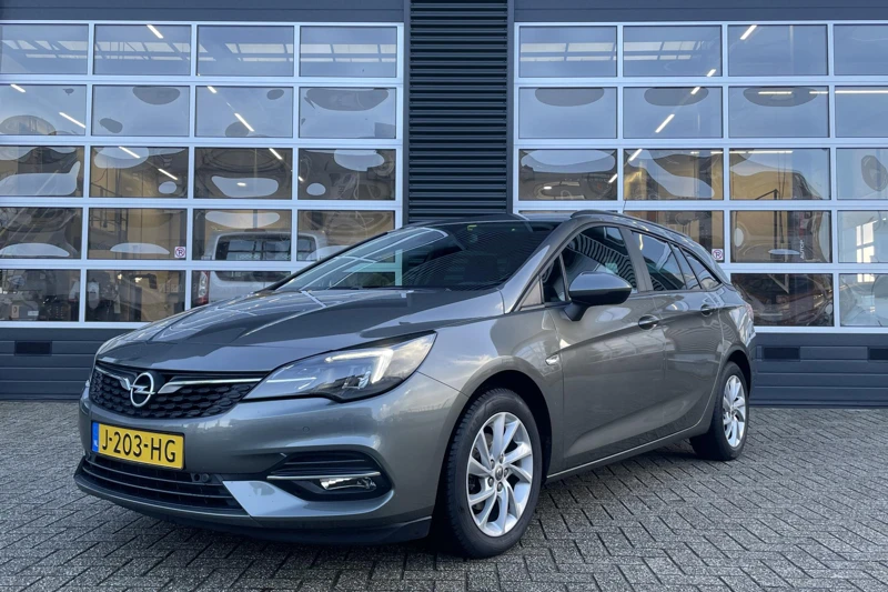 Opel Astra Sports Tourer 1.2 Edition