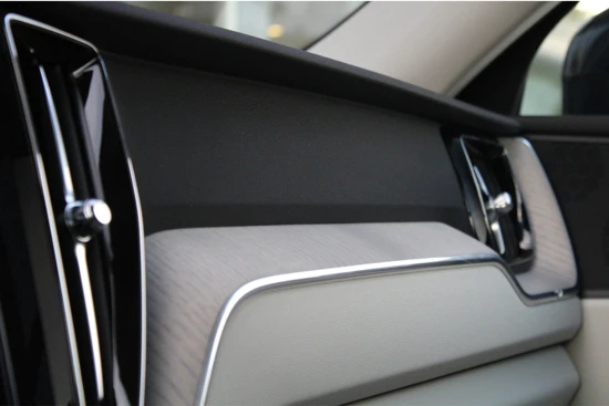 Volvo XC60 T5 AWD Inscription | Head-up Display | Panodak | Adap. Cruise | BLIS | Mem. Seats | Camera | Trekhaak