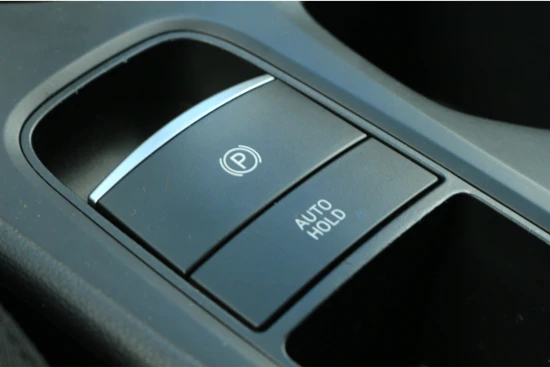 Hyundai Tucson 1.6 150PK T-GDI MHEV Comfort | Trekhaak | Navigatie | Parkeersensoren Voor + Achter | Stoelverwarming |