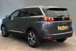 Peugeot 5008 1.2 130PK Automaat Allure Pack Business | Camera | Navigatie | Stoelverwarming | Virtueel Dashboard | Leder/Stof | 18" Lichtmeta