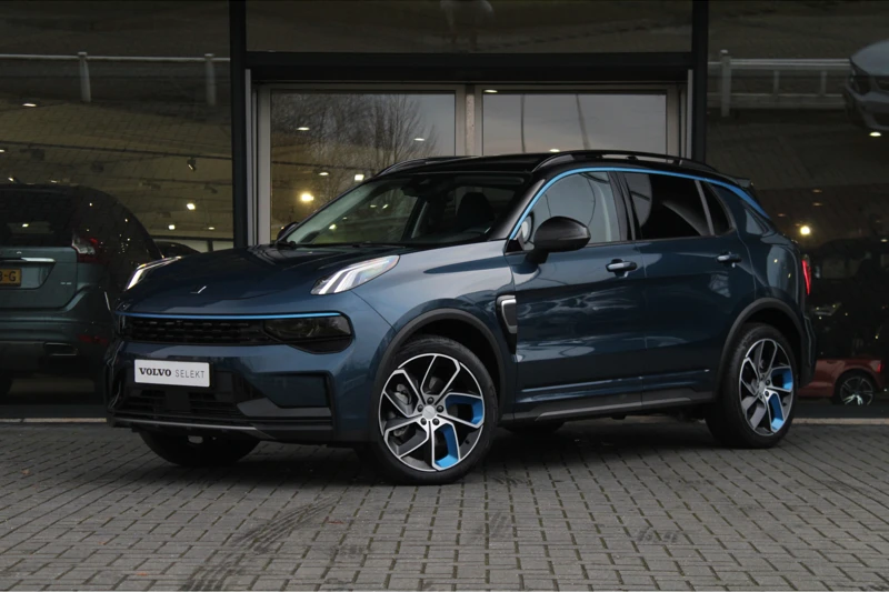 Lynk & Co 01 1.5 TD | Panoramadak | 360° Camera   | Adaptive Cruise | Keyless | Dodehoekdetectie | Elek Stoel + geheugen