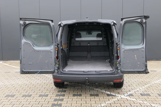 Volkswagen Caddy Cargo 2.0 TDI 102pk Comfort | Navigatie | Trekhaak | Laadruimte Pakket | Cruise Control