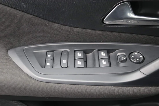 Peugeot 308 SW 1.6 HYbrid 180PK Active Pack Business | Trekhaak Afneembaar | Apple/Android Carplay | Parkeersensoren | Clima | 17" Lichtmeta