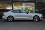 Volvo S60 B4 Plus Dark | Leder | Adaptive Cruise | 19" | Elek stoelen + geheugen | Google Maps | Camera | Keyless | Stoelverwarming V+A |