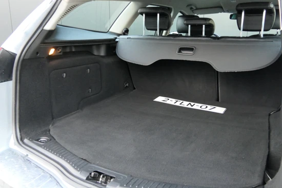 Ford Mondeo Wagon 1.6 EcoBoost Titanium | Leder | Navigatie | Trekhaak | Keyless | Camera | Adaptive Cruise | Distributieriem is net vervang