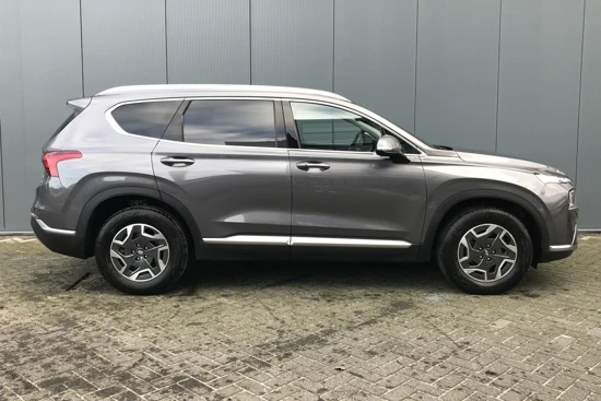 Hyundai Santa Fe 230pk HEV 7-Zits Comfort Smart Automaat | Leder | Climate | Keyless | Camera | Winterpakket | Parkeer Assistent | Elektrische St