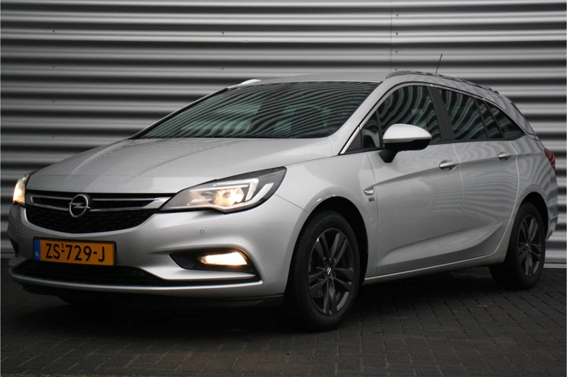 Opel Astra SPORTS TOURER 1.0 TURBO 105PK 120 JAAR EDITION / NAVI / CLIMA / LED / 16" LMV / BLUETOOTH / CRUISECO