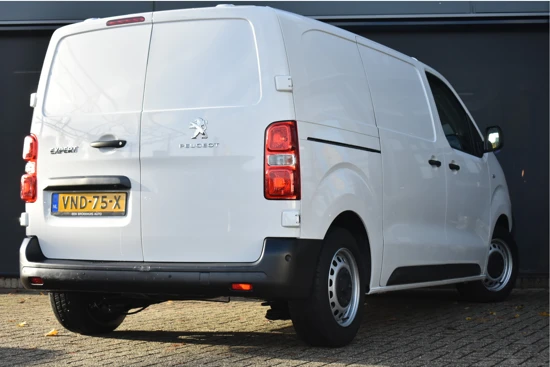 Peugeot Expert 1.5 HDI L2 100 Premium Comfort | Navigatie | Camera | Betimmering | Dodehoek-Detectie | Parkeersensoren | Half-Leder | Cruise Co