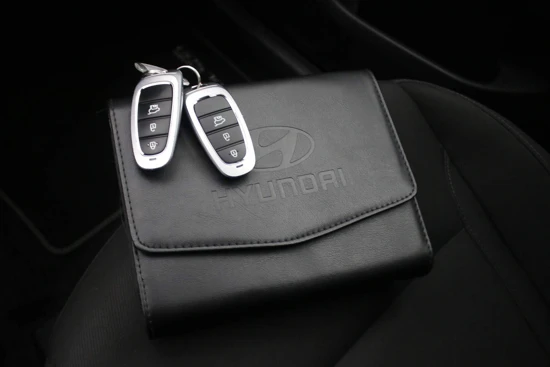 Hyundai Tucson 1.6 T-GDI 150PK MHEV Comfort Smart | Trekhaak | Camera | Navigatie | Stuur- en Stoelverwarming |