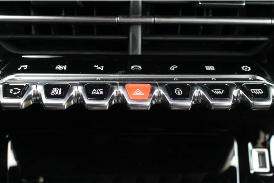 Peugeot 2008 1.2 100 PK Allure Pack # | NAV | CAM | Cruise & Climate C. | LMV | Privacy Glass |