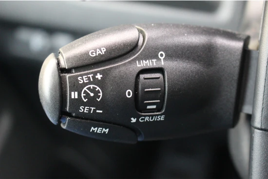 Peugeot Expert 2.0 180 PK Aut.8 L3 H1 # | Adaptive Cruise C. | Navi | Camera | Carplay | Airco | LMV | Dodehoek |