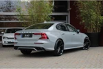 Volvo S60 B4 198pk Plus Dark HEICO SPORTIV | Black Pack | Uitlaatsysteem | Adaptive Cruise | Schuifdak | Camera