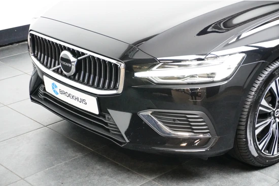 Volvo V60 T6 Recharge AWD Core Bright | Long Range