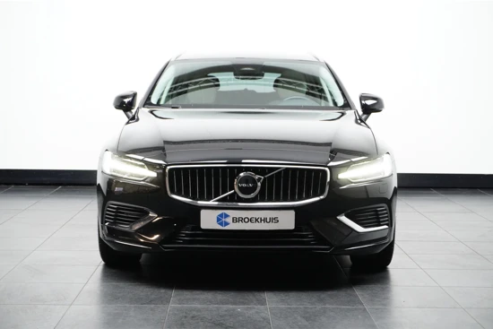 Volvo V60 T6 Recharge AWD Core Bright | Long Range