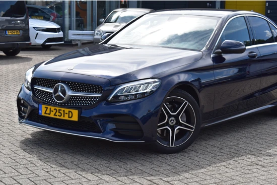 Mercedes-Benz C-Klasse 180 AMG Premium Pack