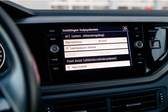 Volkswagen Polo Comfortline 1.0TSi 95pk DSG | Navigatie | Adaptive cruise control | Carplay
