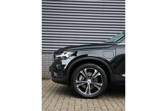 Volvo XC40 T4 RECHARGE INSCRIPTION EXPRESSION | MEMORY | EL.BED.ACHTERKLEP | GETINT GLAS |