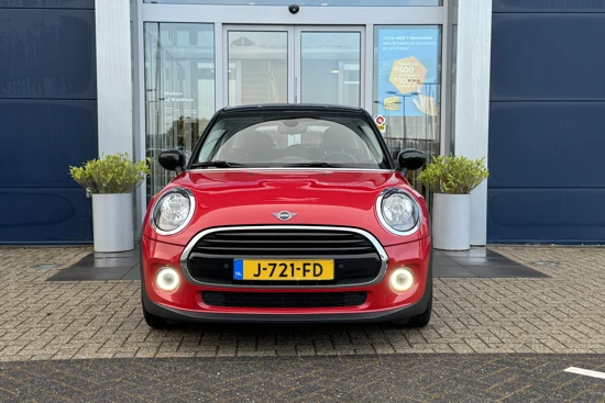 MINI Cooper 1.5 Cooper Business Edition | Automaat | Parkeersensoren V/A | Cruise Control