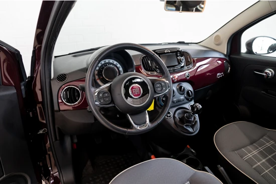 Fiat 500 0.9 TwinAir Turbo Lounge | Schuif Kanteldak | Parkeersensoren | Navigatie | Cruise Controle | 16 inch lichtmetalen velgen |