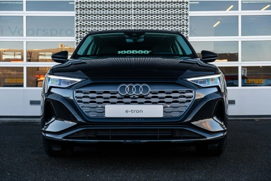 Audi Q8 e-tron 55 quattro 408 1AT Advanced edition Plus