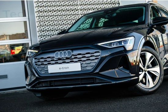 Audi Q8 e-tron 55 quattro 408 1AT Advanced edition Plus