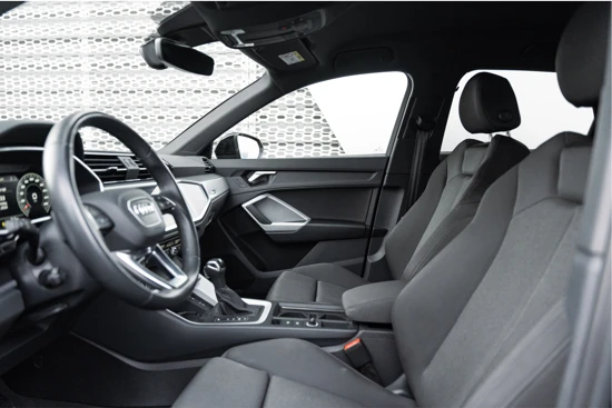 Audi Q3 35TFSI 150PK S-Tronic Advanced Edition | Garantie t/m 2027 | Trekhaak | S-Line Exterieur | 19" Velgen | Dodehoekdetectie | Adapt