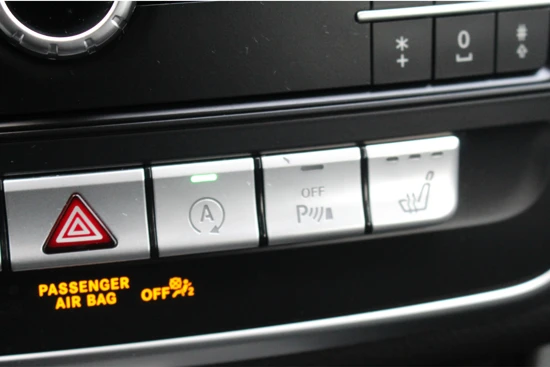 Mercedes-Benz GLA 180 Business Solution AMG | LED | Keyless | NAV | CAM | 18" LMV | Stoelverw. | PDC V&A |