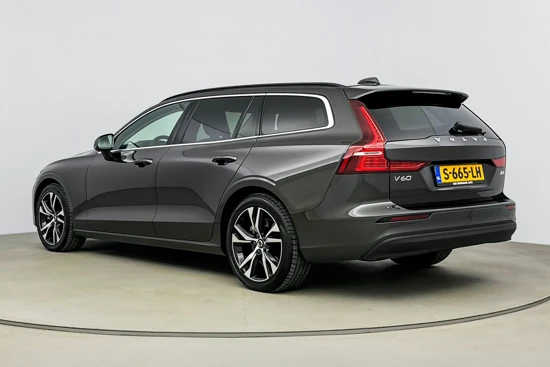 Volvo V60 B4 CORE | TREKHAAK | PARK ASSIST | EL.BED.ACHTERKLEP | DRIVER ASSIST | GETINT GLAS |18"