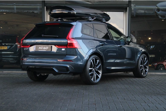 Volvo XC60 T8 AWD Recharge Ultimate Dark | Full Options | Luchtvering | Bowers & Wilkins | 22" | Stoelventilatie | 360° Camera