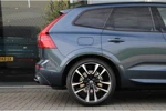 Volvo XC60 T8 AWD Recharge Ultimate Dark | Full Options | Luchtvering | Bowers & Wilkins | 22" | Stoelventilatie | 360° Camera