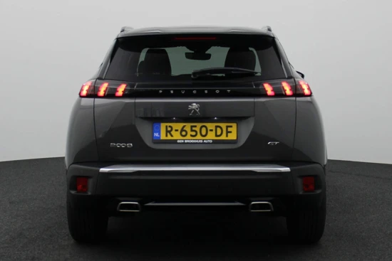 Peugeot 2008 GT 1.2 130PK | Camera | Navi | Keyless | Cruise & Climate C. Dode hoek | 17'' LMV | Privacy Glass | Leder\Stof |