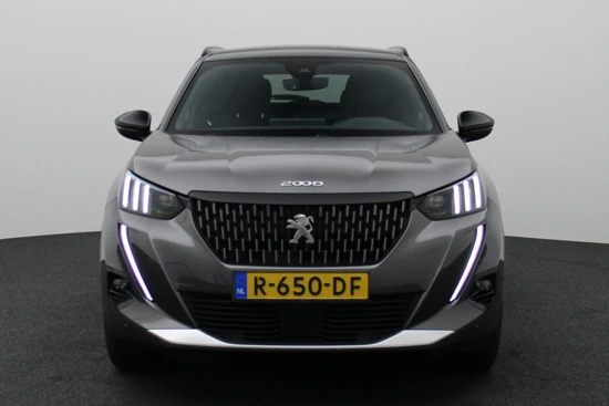 Peugeot 2008 GT 1.2 130PK | Cam | Navi | Keyless | Cruise & Climate C. Dode hoek | 17'' LMV | Privacy Glass | Leder\Stof |