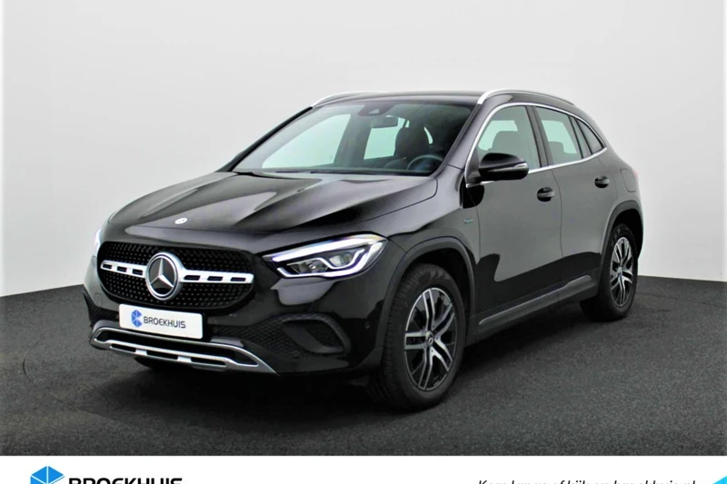 Mercedes-Benz GLA 250e 218 PK | Leder | Adap. Cruise C.| Wide-Screen | CAM | NAV | Elec. achterklep | Stoelv