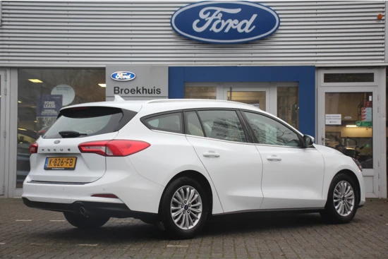 Ford Focus Wagon 1.0EB 126PK TITANIUM | 1e EIGENAAR! | DEALER OH! | WINTERPACK | NAVI | CLIMA | CRUISE | PARK SENS V+A | PRACHTIGE STAAT!