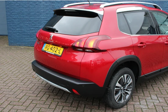 Peugeot 2008 SUV 1.2 PureTech 110pk Allure