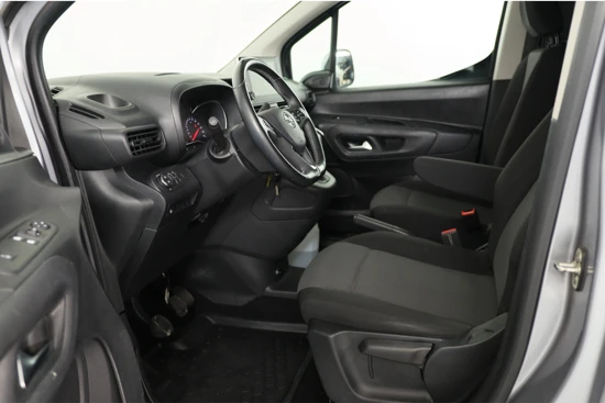 Opel Combo 1.6D L2H1 Innovation | Camera | Navi | Airco | BLIS | Cruise | 16'' Lichtmetalen Velgen | Parkeersensoren V+A