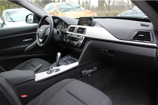 BMW 3-serie Gran Turismo 320I AUTOMAAT 184PK | NL-AUTO! | NAVI | CLIMA | CRUISE | PARKEERSENSOREN | PERFECT ONDERHOUDEN!