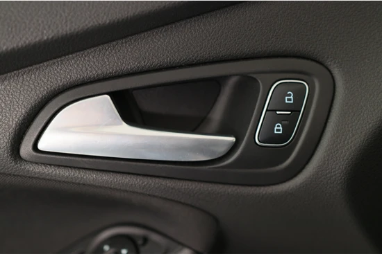 Ford Focus 1.0 Lease Edition | Dealer Onderhouden! | 1e Eigenaar! | Trekhaak | Navi | Airco | Parkeersensoren | Lichtmetalen Velgen | Cruis