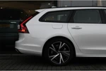 Volvo V90 T6 Plus Dark Long Range | Luchtvering | Harman/Kardon | 360° Camera | Panoramadak | Memory-Seats | BLIS | Trekhaak | DAB